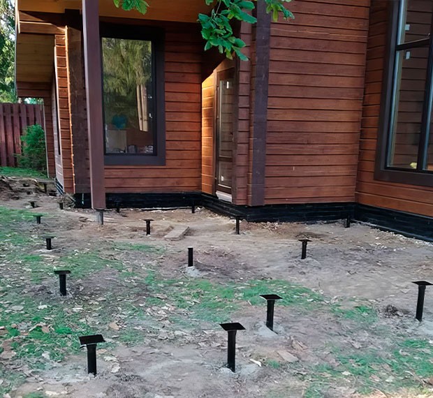 Винтовые сваи для веранды или террасы в Обнинске